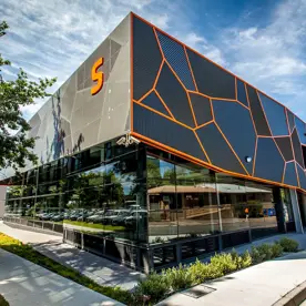 Photo of S building at a Federation University campus.